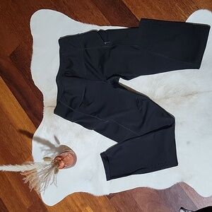 ATHLETA  Black 7/8 Legging S